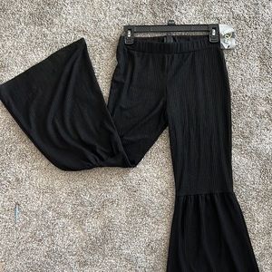 NWT Girls Art Class Bell Bottom Black Pants